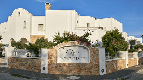 Ξενοδοχείο Aegean Plaza Hotel σε Σαντορίνη
