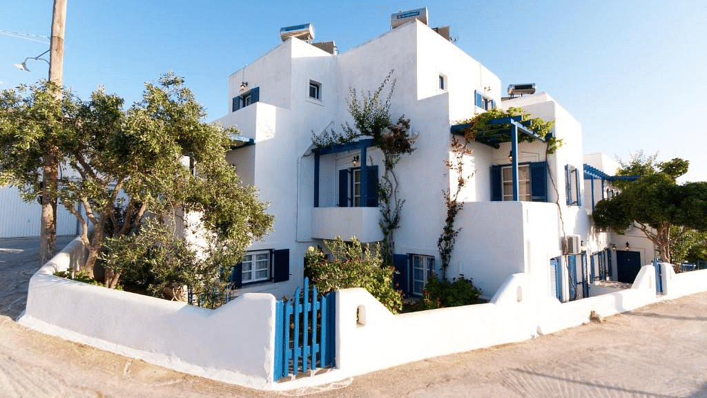Hotel central photo Angeliki's Studios Paros