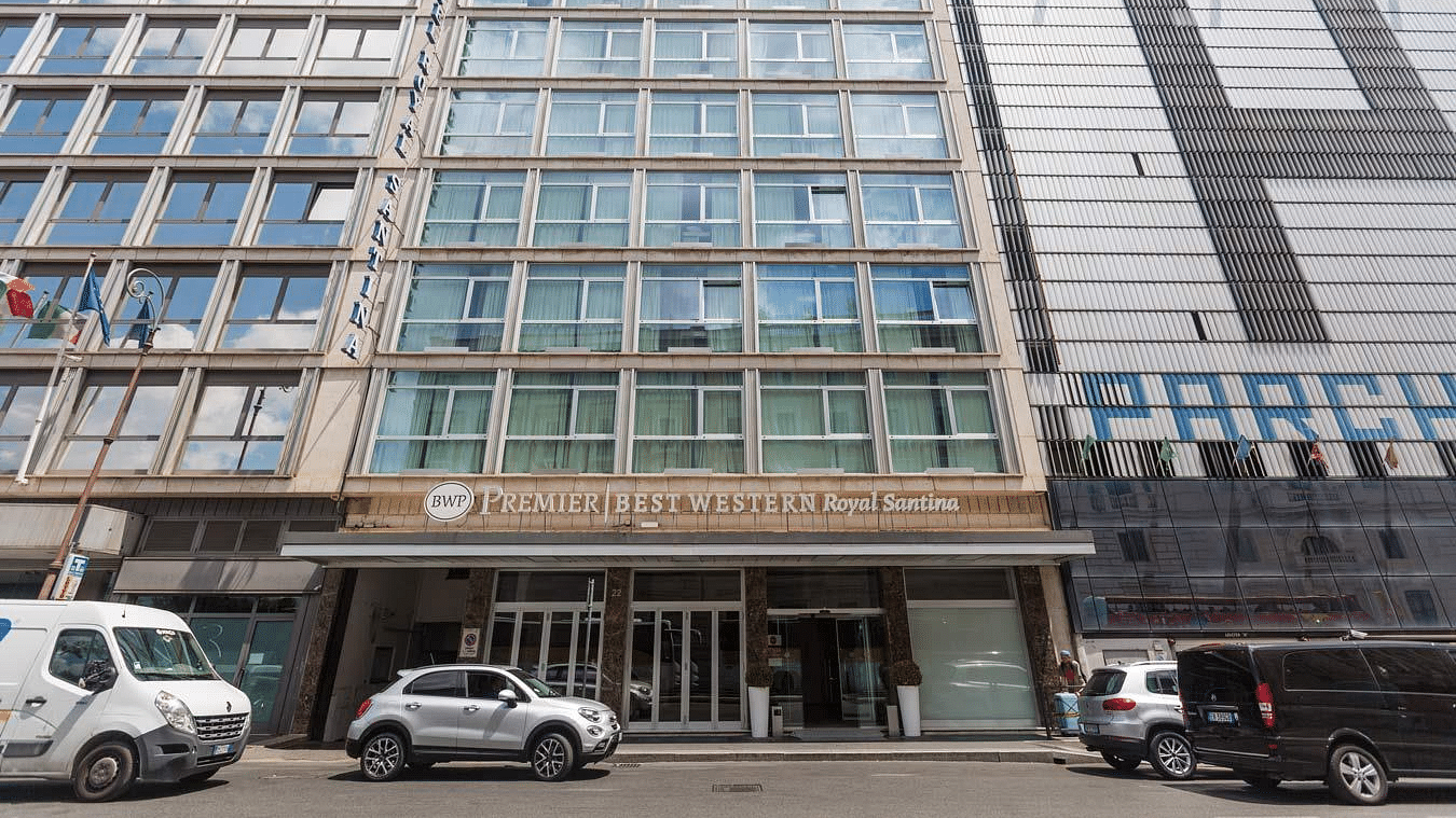 Hotel central photo Best Western Premier Hotel Royal Santina