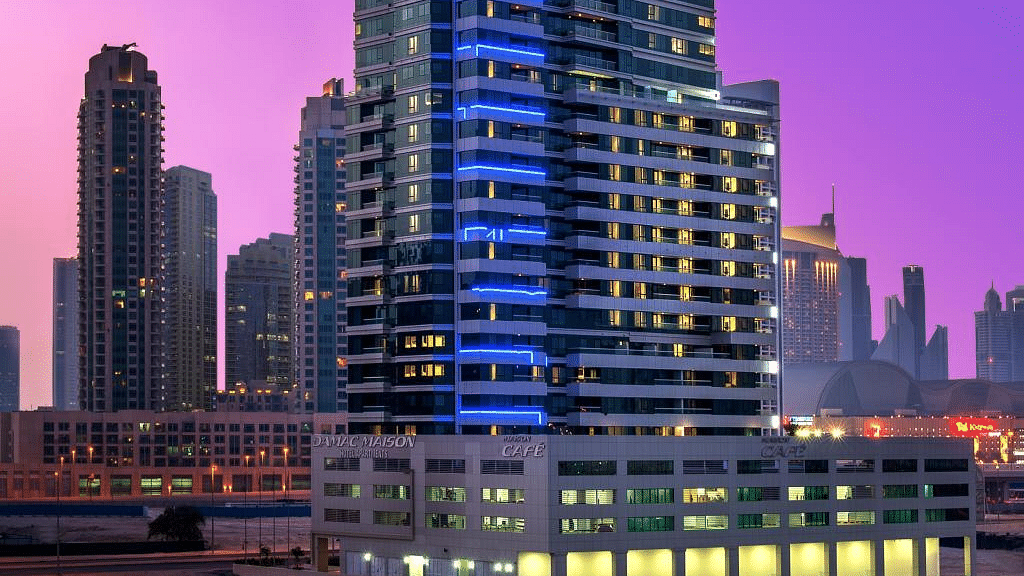 Hotel central photo DAMAC Maison Canal Views