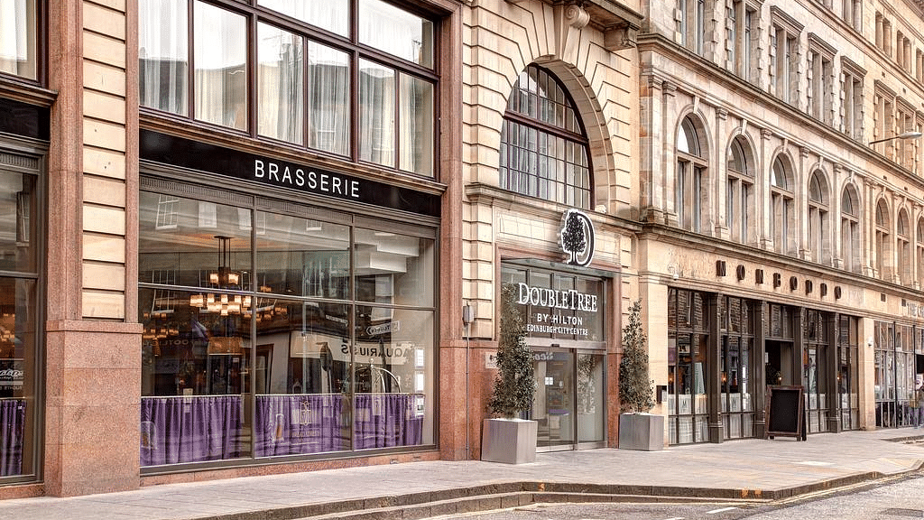 Fotografia centrale dell' hotel Doubletree by Hilton Edinburgh City Centre