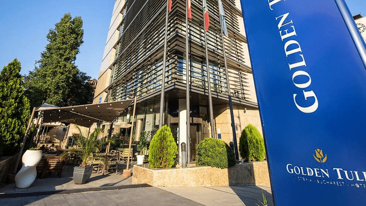 Hotel central photo Golden Tulip Victoria Bucharest