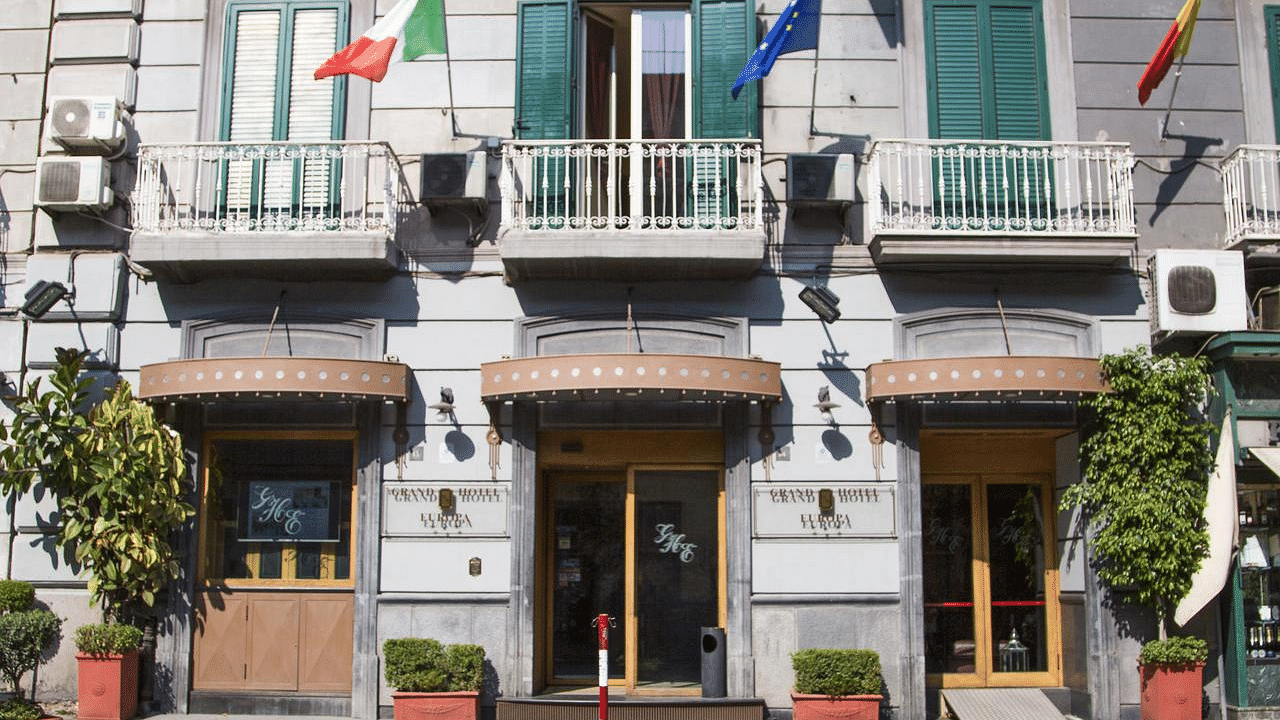 Hotel central photo Grand Hotel Europa & Restaurant - Sea Hotels