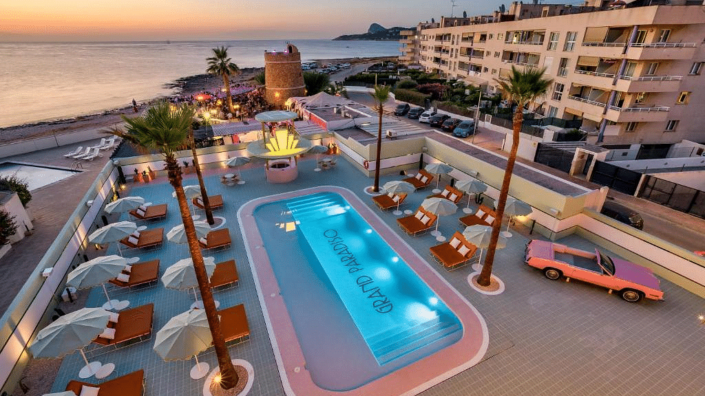 Zentrales Hotelfoto Grand Paradiso Ibiza - Adults Only