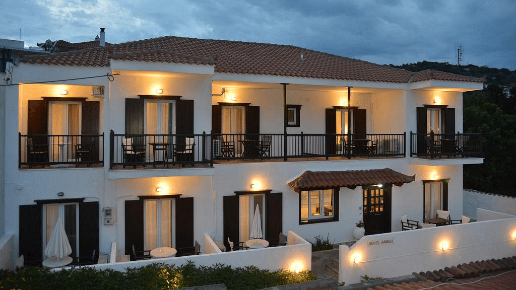 Hotel central photo Hotel Anelli