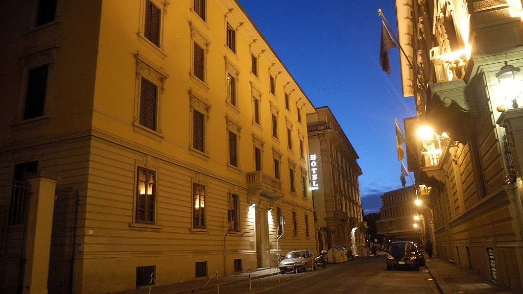 Hotel central photo Hotel Beatrice