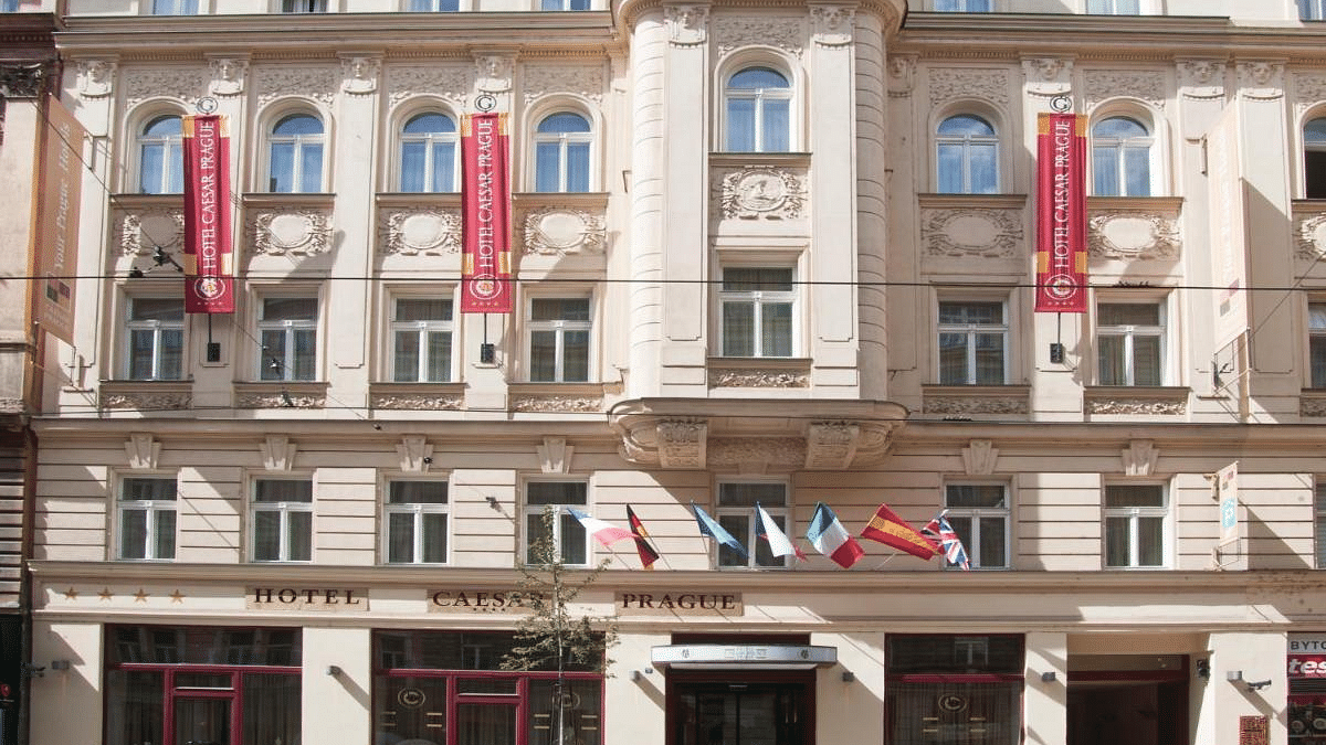 Hotel central photo Hotel Caesar Prague