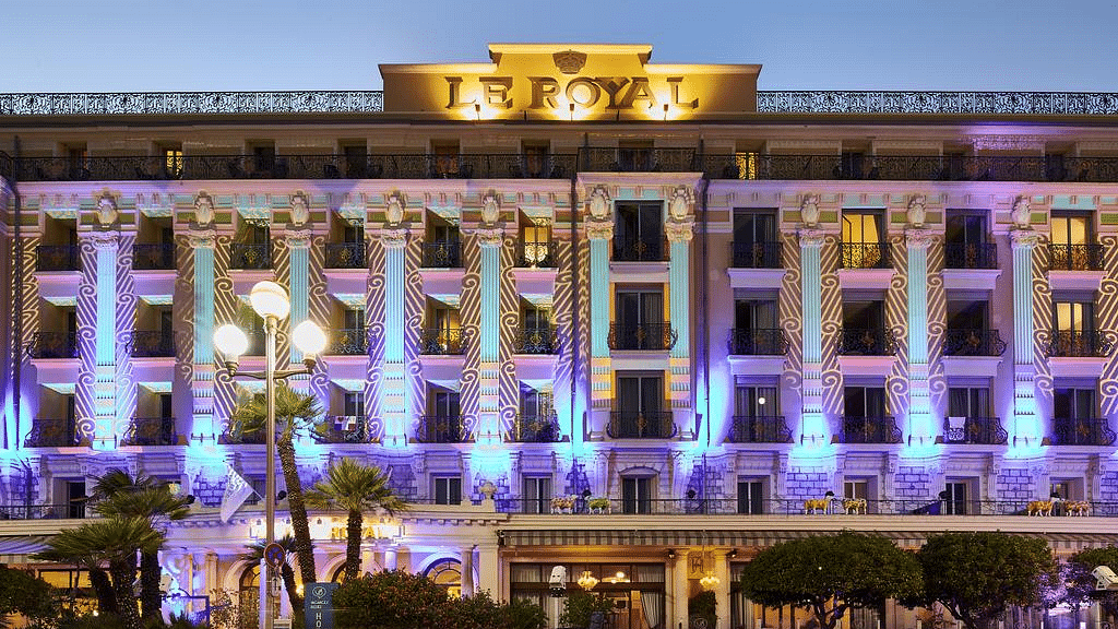 Hotel central photo Hôtel Le Royal Promenade des Anglais