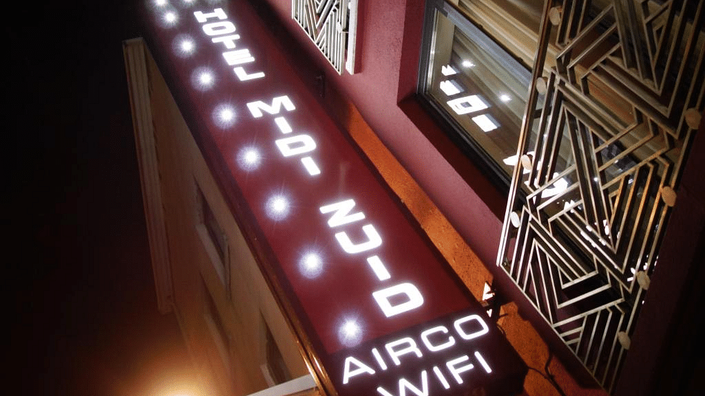 Photo centrale d'hôtel Hotel Midi-Zuid