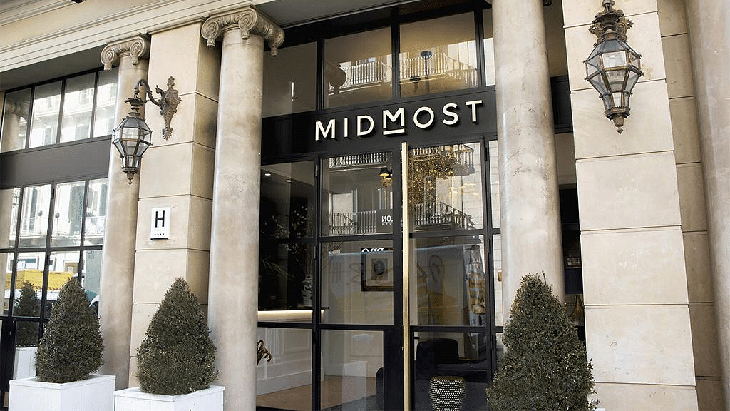 Hotel central photo Hotel Midmost