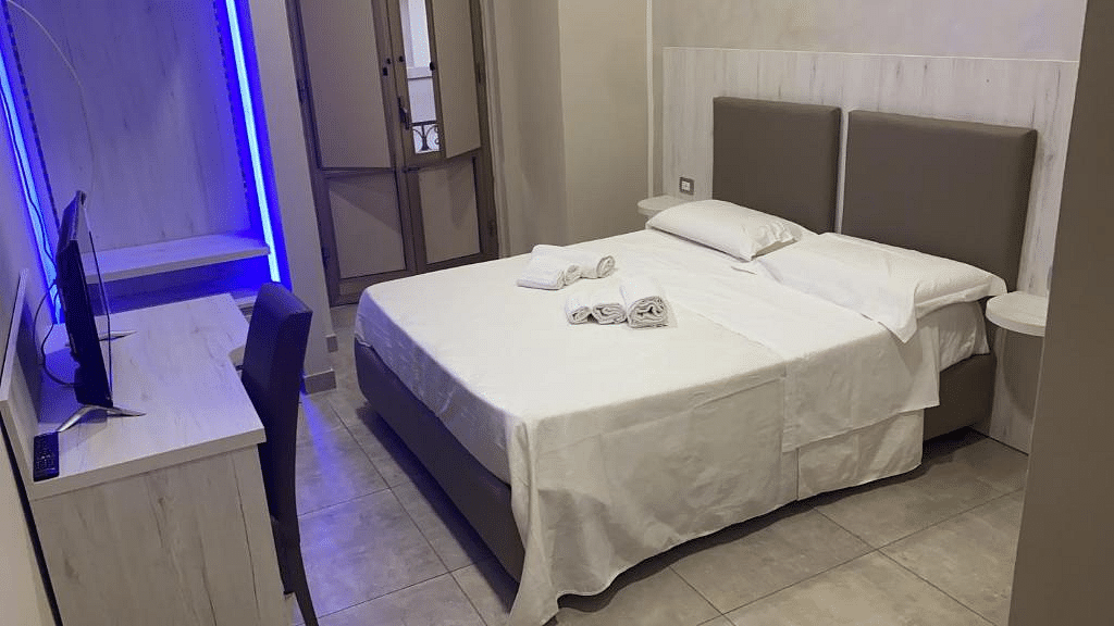 Hotel central photo Hotel Poker