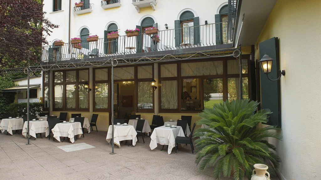 Hotel central photo Hotel Villa Edera