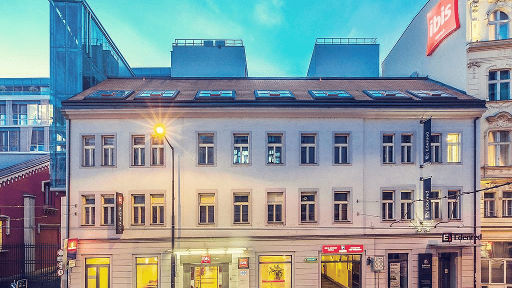 Hotel central photo Ibis Praha Old Town
