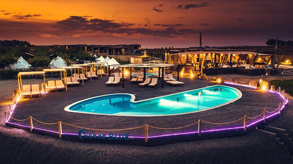 Hotel central photo Keros Blue - Luxury in Wilderness