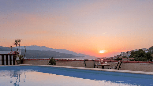 Ξενοδοχείο Virginia Hotel σε Σάμος