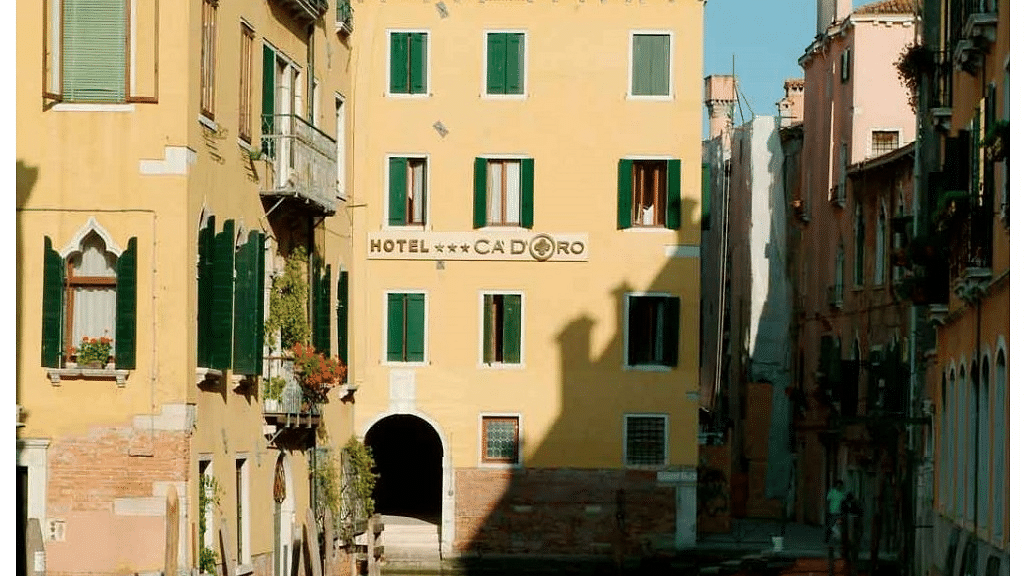 Hotel central photo Hotel Ca' D'Oro