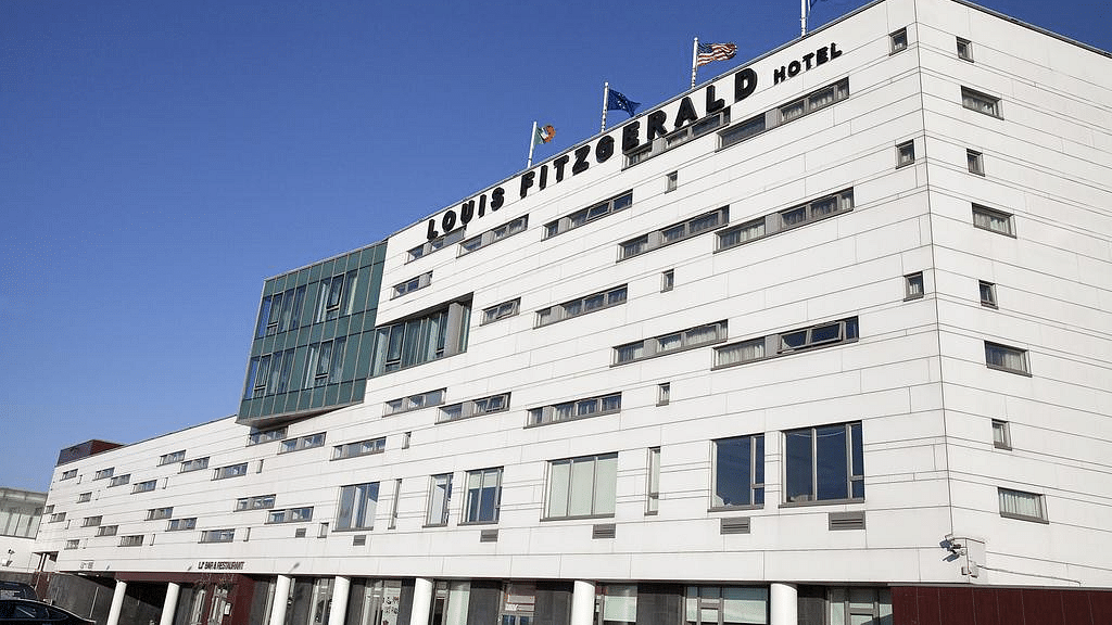 Fotografia centrale dell' hotel Louis Fitzgerald Hotel