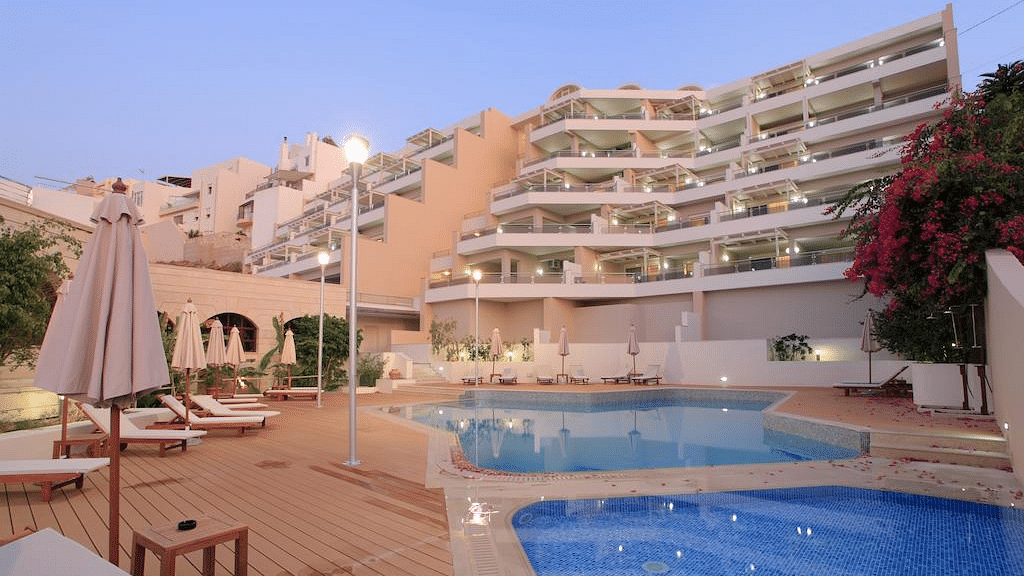 Hotel central photo Macaris Suites & Spa