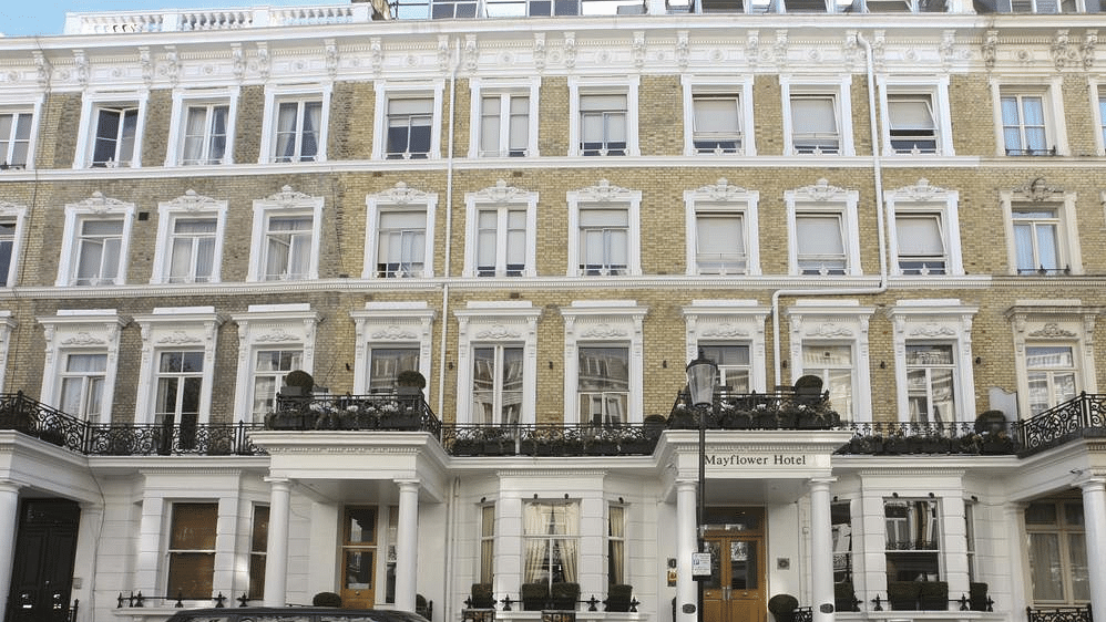 Главное фото отеля Mayflower Hotel & Apartments