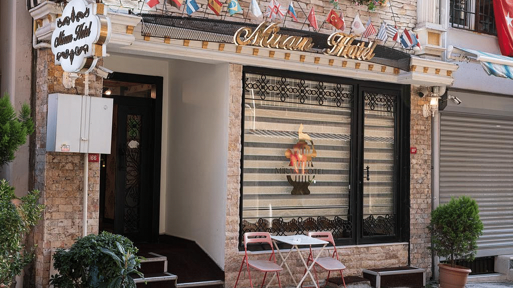 Hotel central photo Miran Hotel