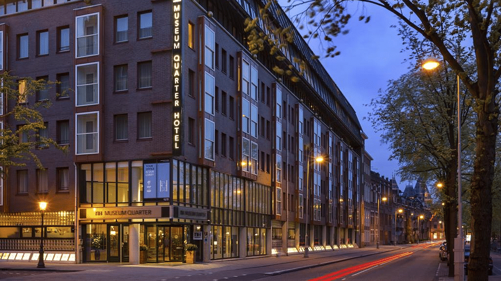 Hotel central photo NH Amsterdam Museum Quarter