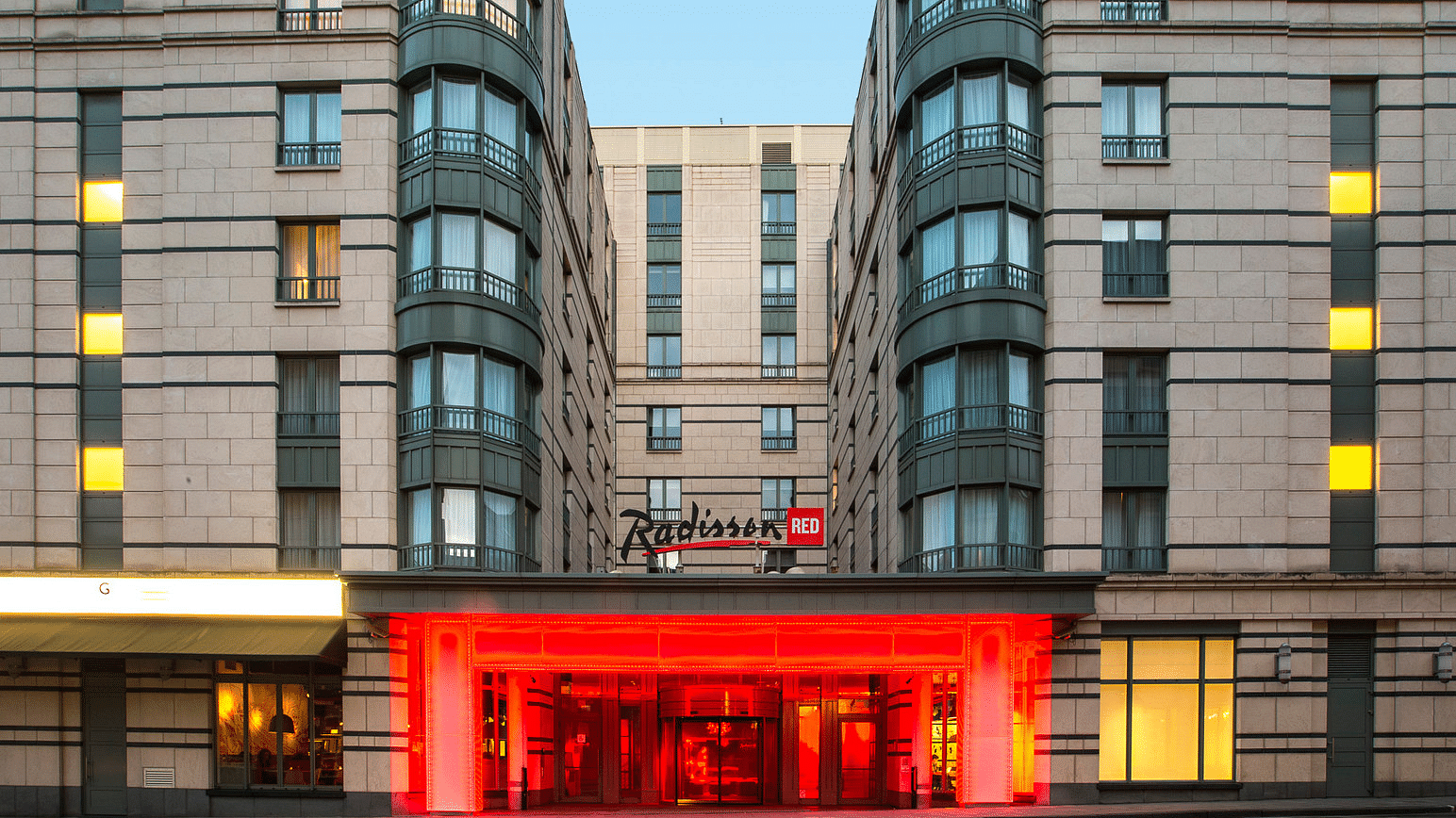 Foto del hotel central Radisson RED Brussels