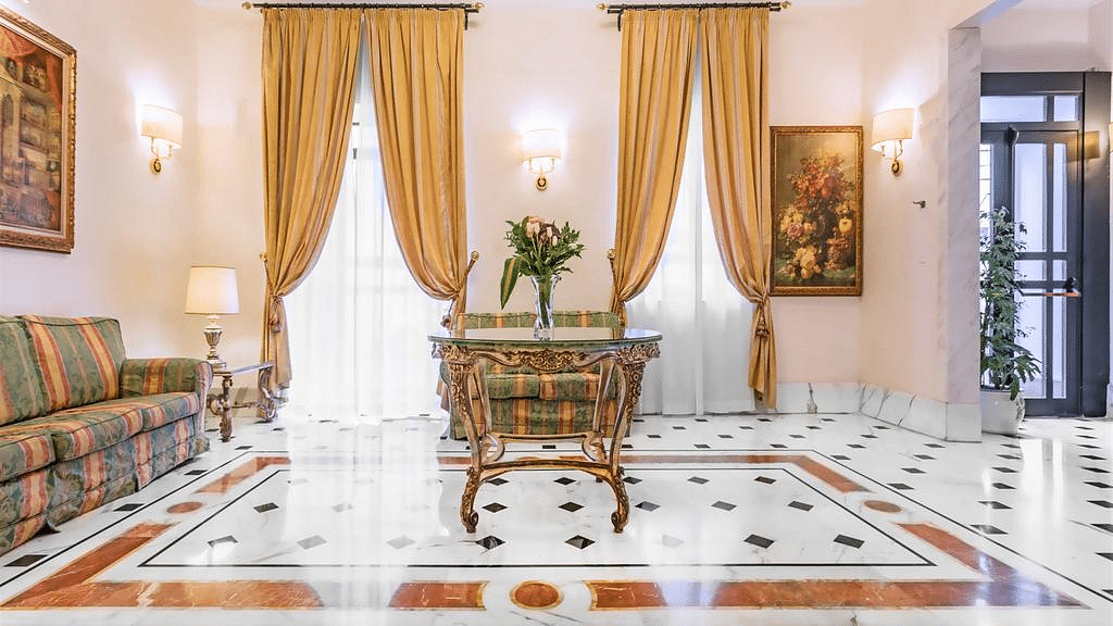 Hotel central photo Raeli Noto Hotel