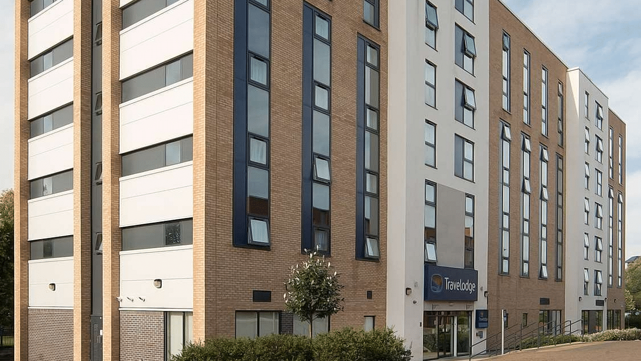 Travelodge Manchester Salford Quays | thegreeks.com